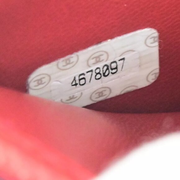 CHANEL CC Logo 2Way Vanity Hand Bag Caviar Skin Leather Red GHW Vintage - Picture 16 of 16